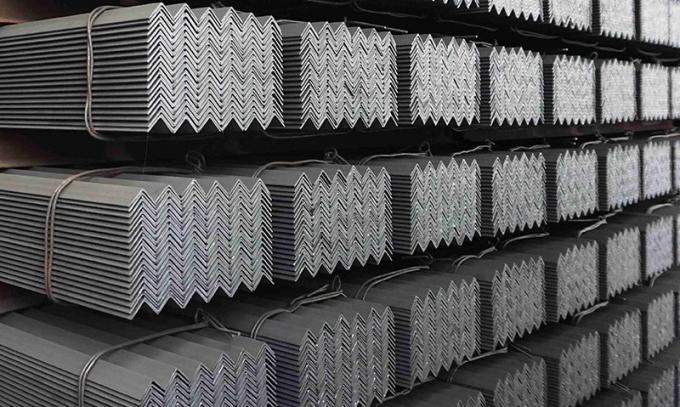 ASTM A36 A53 Углеродистая сталь Угловой столб равный 6 мм Стальная Уголная Л-образная 3